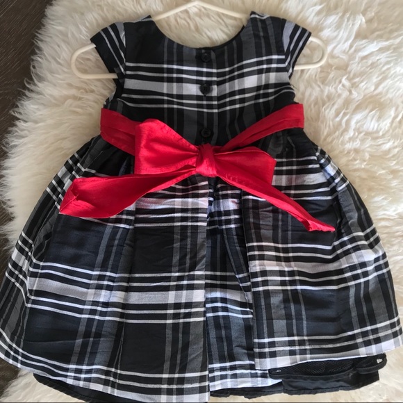 👶3/$13 Black & silver Holiday / Christmas dress - Picture 4 of 4